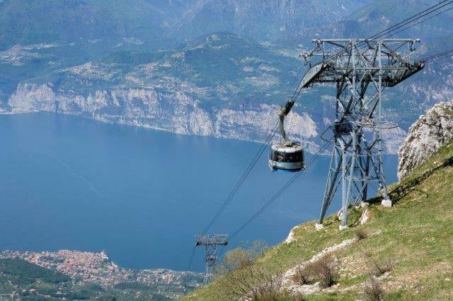Apartament Luna Wifi Free - Malcesine Buitenkant foto