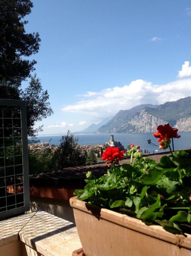 Apartament Luna Wifi Free - Malcesine Buitenkant foto